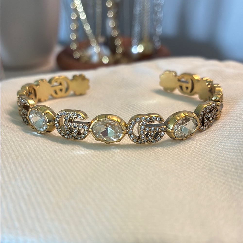 Gucci Gold Crystal Bangle Bracelet